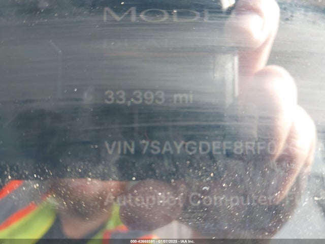 7SAYGDEF8RF020386 Tesla Model Y