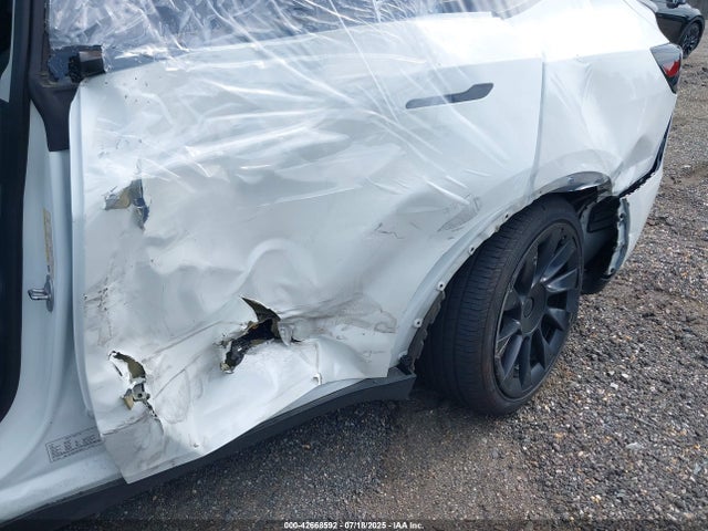 2023 TESLA MODEL Y 7SAYGDEE8PA059111 Photo 5
