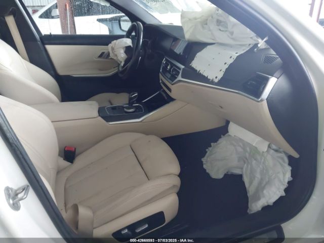 2021 BMW 330I 3MW5R1J05M8C07606 Photo 4