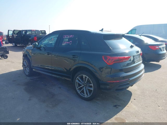 2024 AUDI Q3 WA1EECF3XR1074067 Photo 2