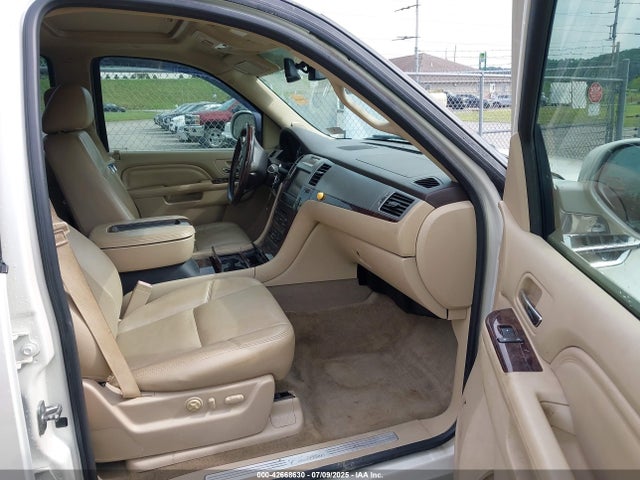 2013 CADILLAC ESCALADE 1GYS4BEF1DR118415 Photo 4