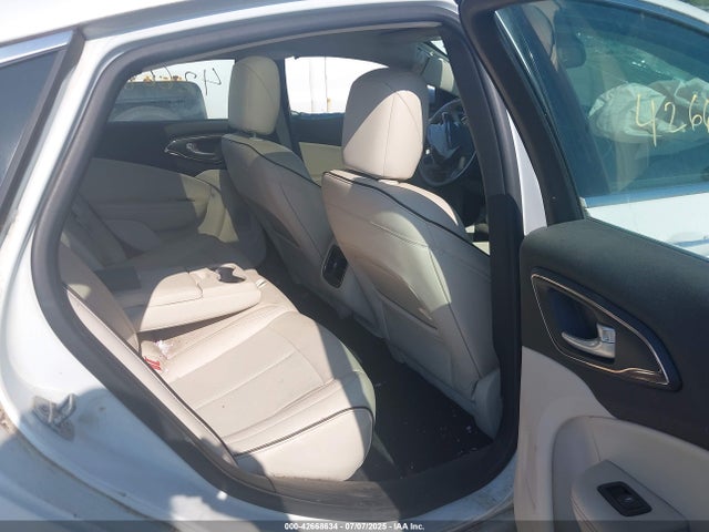Chrysler 2015 2015 1C3CCCEG8FN583204 Image 8