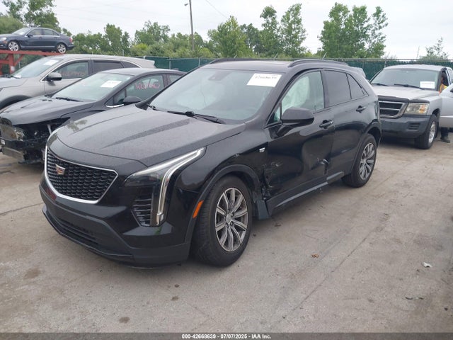 2019 CADILLAC XT4 1GYFZFR48KF197731 Photo 1