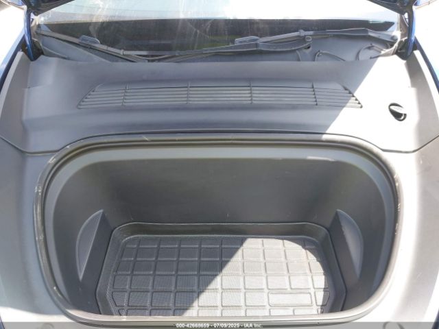 2023 TESLA MODEL Y 7SAYGDEE0PF618797 Photo 9