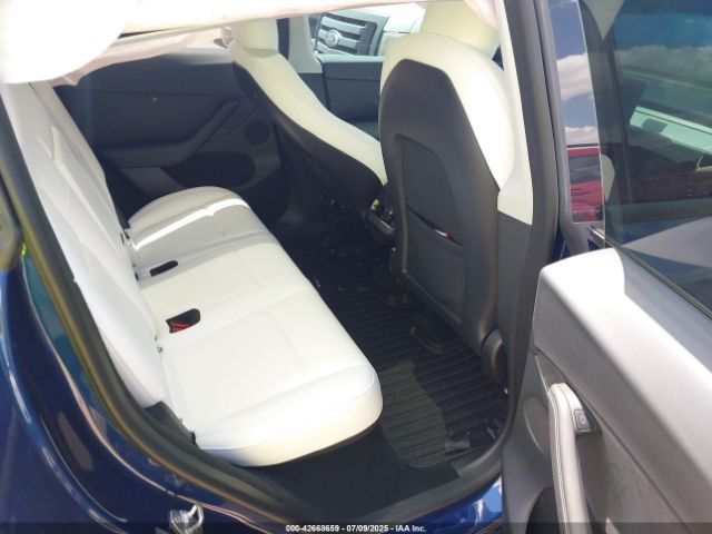 2023 TESLA MODEL Y 7SAYGDEE0PF618797 Photo 7