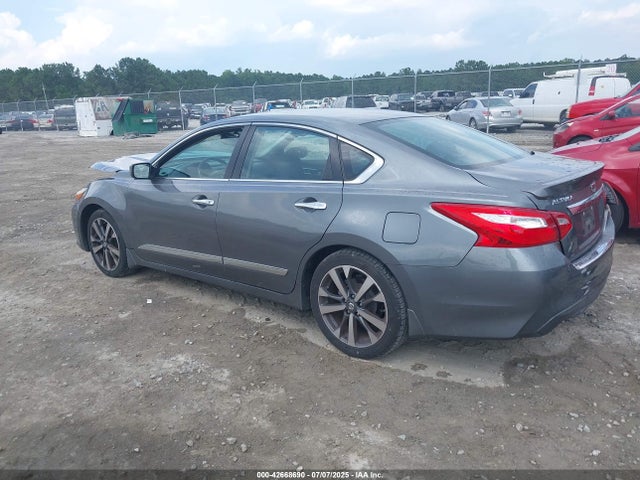 1N4AL3AP4GC281498 Nissan 2016