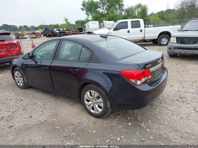 1G1PA5SH7F7105820 Chevrolet luw