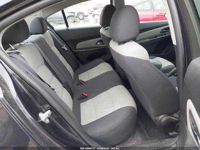 1G1PA5SH7F7105820 Chevrolet luw