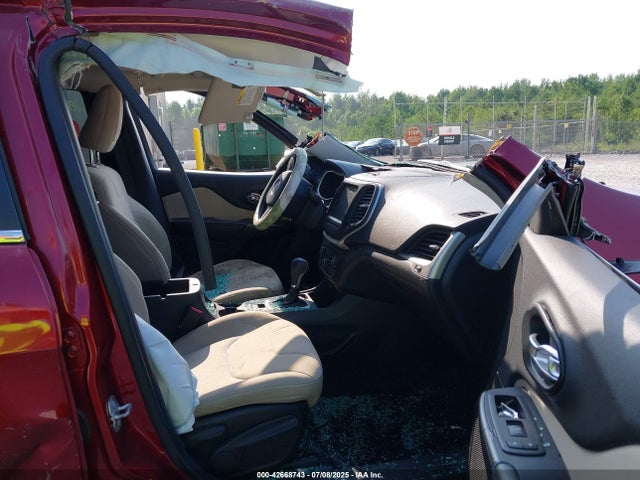 1C4PJLCB6FW621016 Jeep 2015