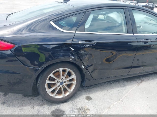Ford 2020 2020 3FA6P0HD5LR221052 Image 6