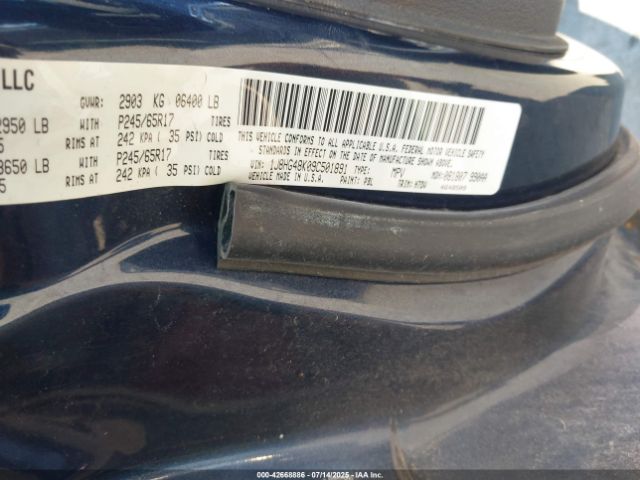 2009 JEEP COMMANDER 1J8HG48K09C501891 Photo 8