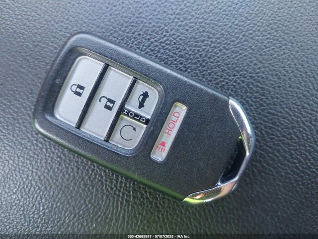 1HGCV3F29NA038435 Honda lfb2