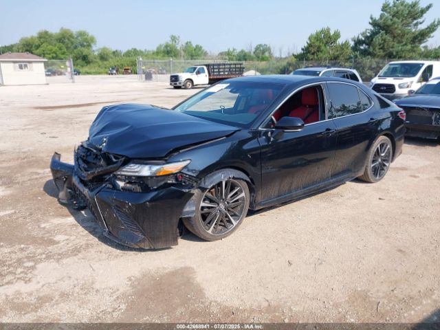 2018 TOYOTA CAMRY 4T1B61HK1JU143581 Photo 1