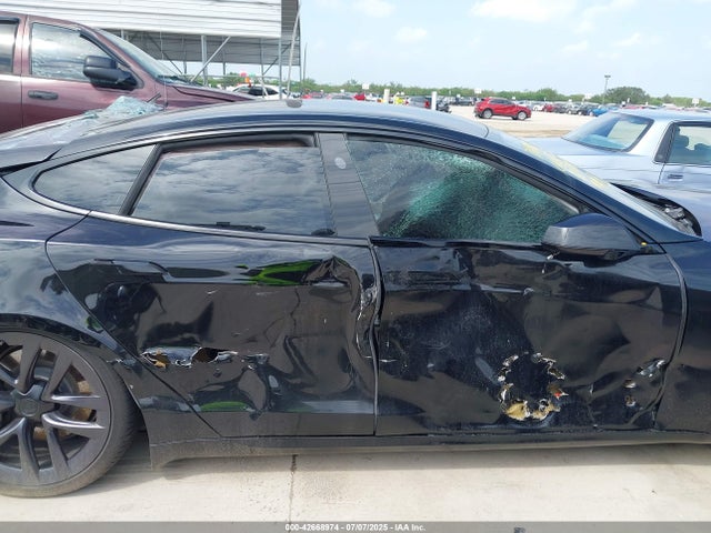 5YJSA1E53MF437983 Tesla MODEL S
