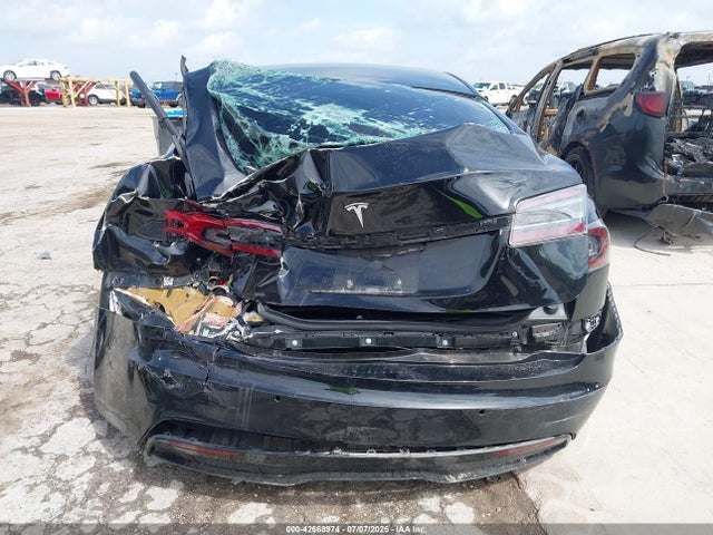 5YJSA1E53MF437983 Tesla MODEL S