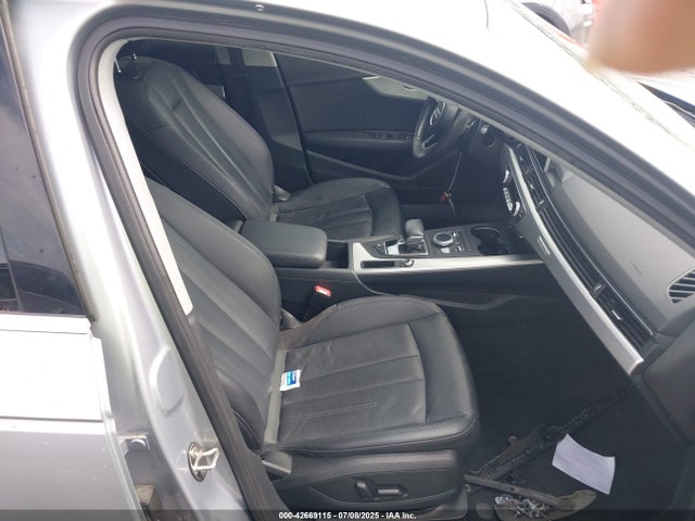2018 AUDI A4 WAUENAF48JA078512 Photo 4