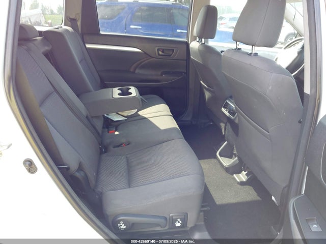 5TDBKRFH1GS269457 Toyota 2gr-fe