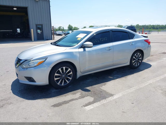 1N4AL3AP5GC159961 Nissan 2016