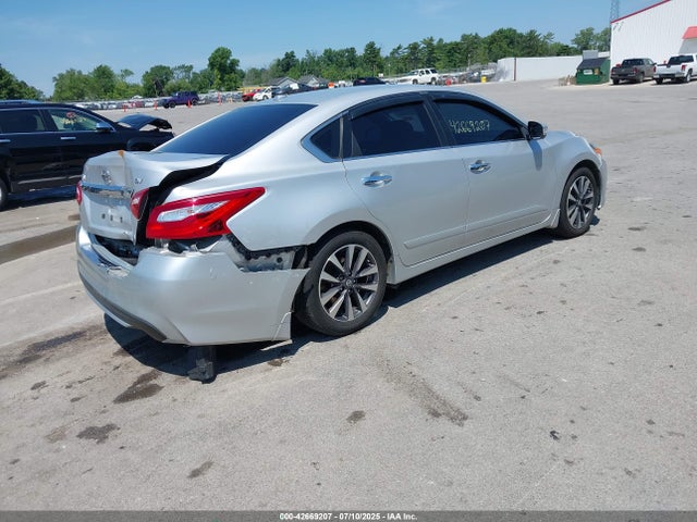 1N4AL3AP5GC159961 Nissan 2016