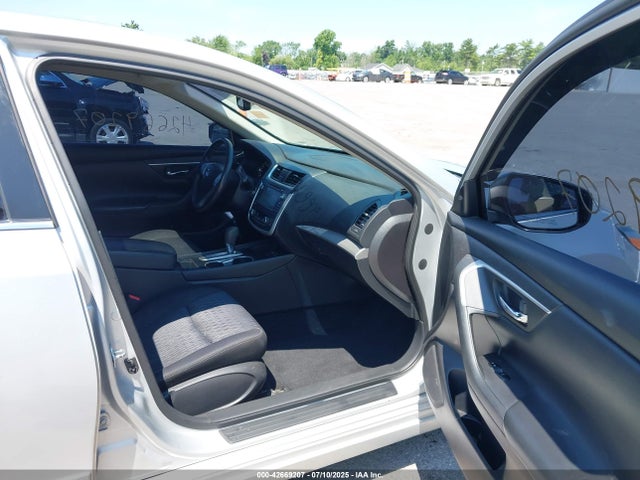 1N4AL3AP5GC159961 Nissan 2016