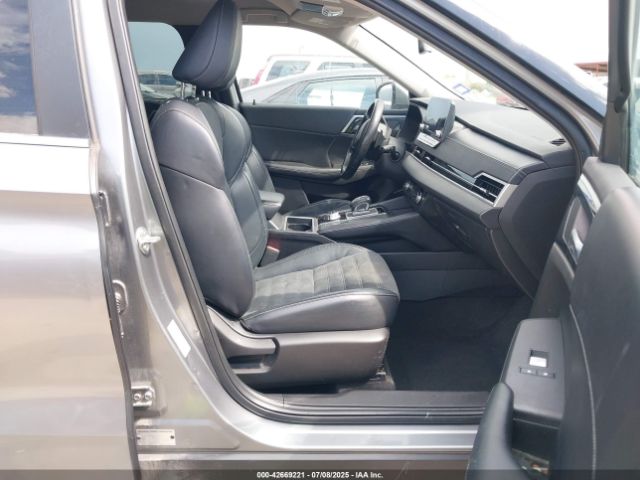 2022 MITSUBISHI OUTLANDER JA4J3UA82NZ016995 Photo 4