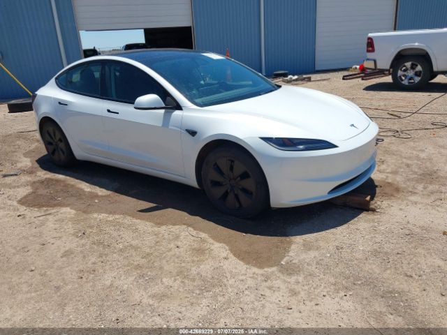 2024 TESLA MODEL 3 5YJ3E1EAXRF757802 Photo 0