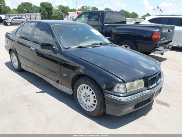 1994 BMW 325 WBACB4322RFM10639