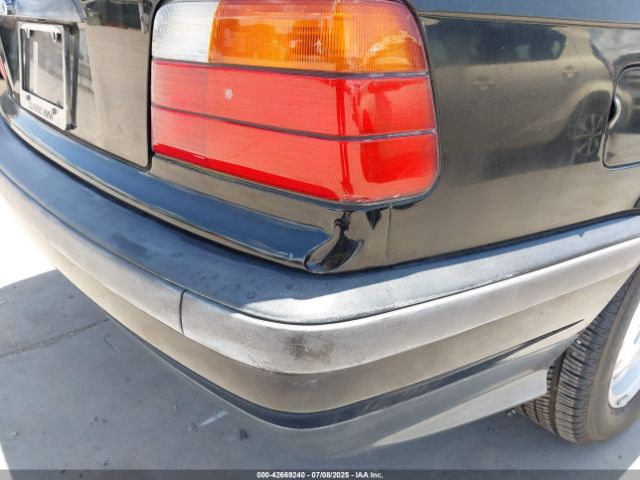 1994 BMW 325 WBACB4322RFM10639 Photo 5