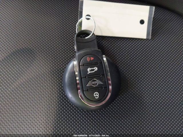 2019 MINI COUNTRYMAN WMZYT5C51K3E62618 Photo 10