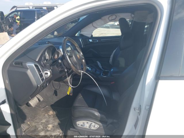 2013 PORSCHE CAYENNE WP1AD2A26DLA73039 Photo 4