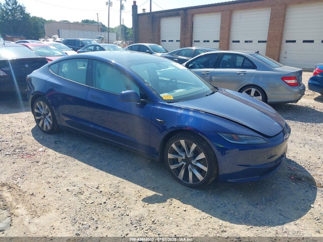 2024 TESLA MODEL 3 5YJ3E1EBXRF800429 Photo 0