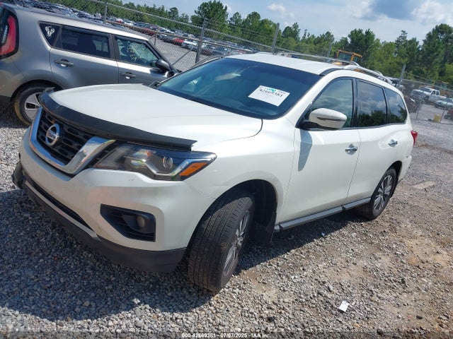 Nissan 2018 2018 5N1DR2MN0JC649253 Image 2
