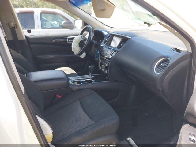 Nissan 2018 2018 5N1DR2MN0JC649253 Image 5