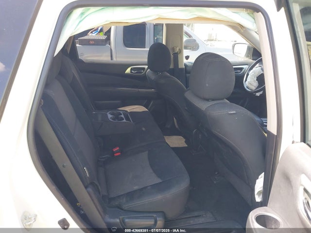 Nissan 2018 2018 5N1DR2MN0JC649253 Image 8