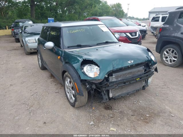 2009 MINI COOPER CLUBMAN WMWML335X9TN69447
