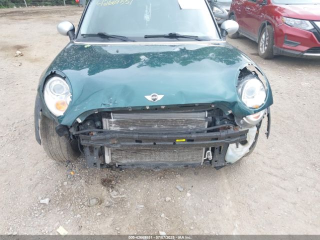 2009 MINI COOPER CLUBMAN WMWML335X9TN69447 Photo 5