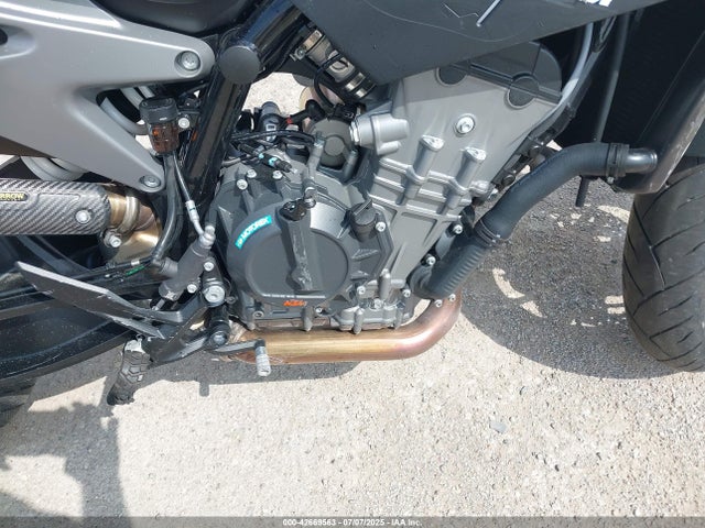 KTM 790 Duke 2023 LCETU7407PH700873 Image 8