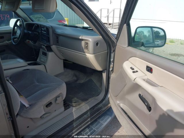 2000 GMC YUKON XL 1500 3GKEC16T9YG126390 Photo 4