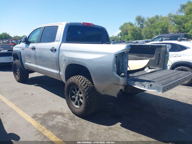 Toyota 3ur-fbe 2014 5TFDW5F10EX341166 Image 3