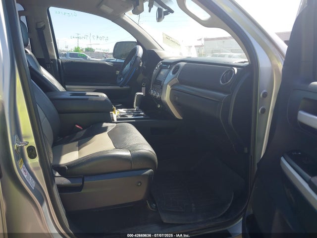 Toyota 3ur-fbe 2014 5TFDW5F10EX341166 Image 5