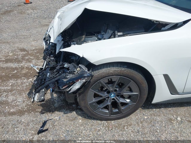 BMW 2024 2024 WBY83FB06RFT01245 Image 20
