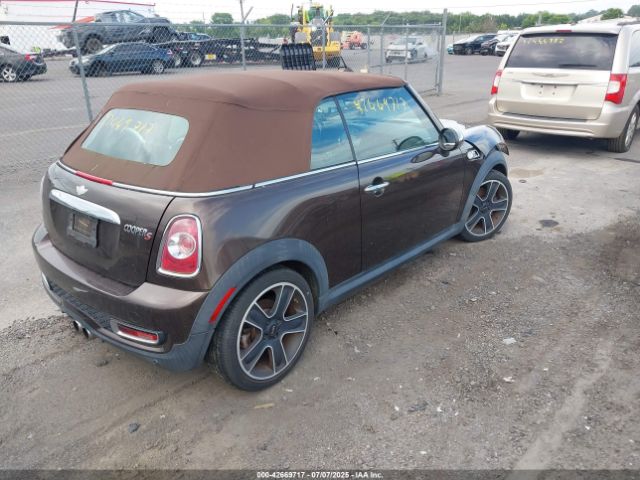 2011 MINI COOPER S WMWZP3C50BTX84044 Photo 3