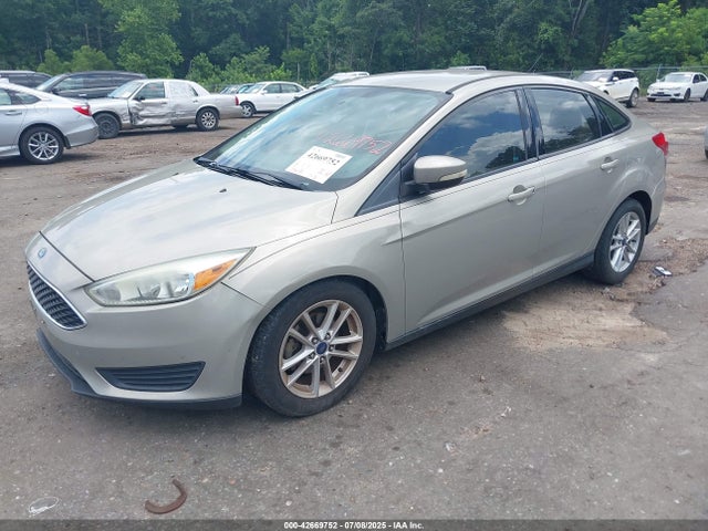 42669752 :رقم المزاد ، 1FADP3F25GL262568 vin ، 2016 Ford Focus Se مزاد بيع