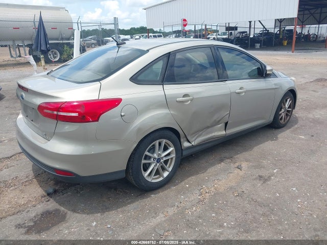 42669752 :رقم المزاد ، 1FADP3F25GL262568 vin ، 2016 Ford Focus Se مزاد بيع