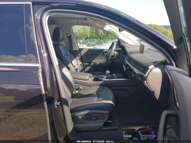 2018 AUDI Q7 WA1LAAF71JD051158 Photo 4