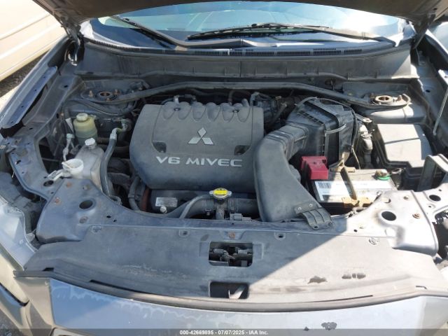 2011 MITSUBISHI OUTLANDER JA4JT5AXXBU008875 Photo 9