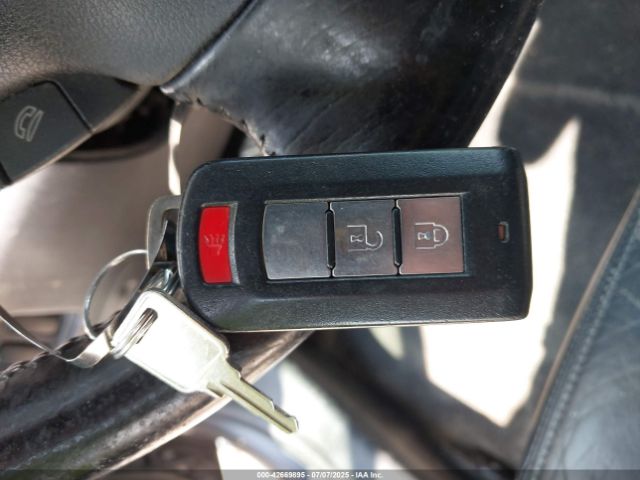 2011 MITSUBISHI OUTLANDER JA4JT5AXXBU008875 Photo 10