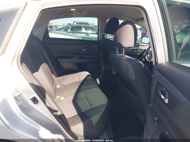 1N4AL3AP2HC295837 Nissan 2017