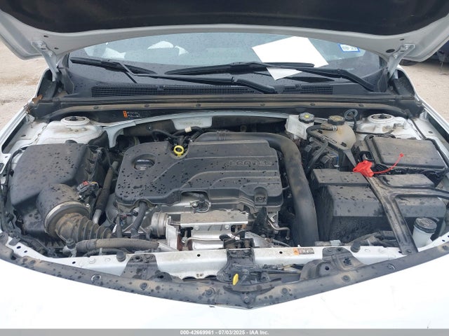1G1ZD5ST8RF125332 Chevrolet lfv