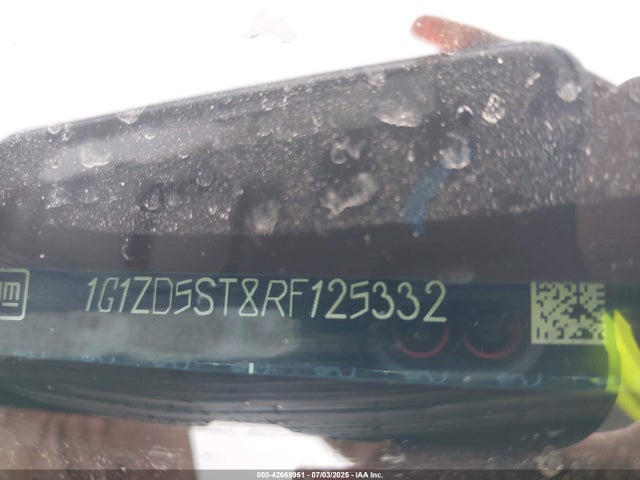 1G1ZD5ST8RF125332 Chevrolet lfv